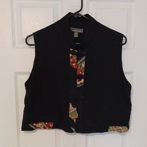 Harari Sz L, 100% SilkBlack Sleeveless Vest with Patterned Accents Frog Closure
